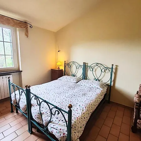 Apartment In Umbria Near Vineyards