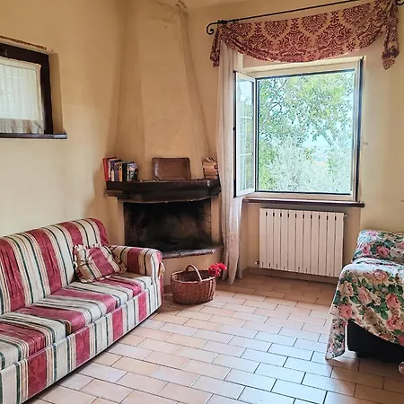 Apartment In Umbria Near Vineyards Hébergement de vacances
